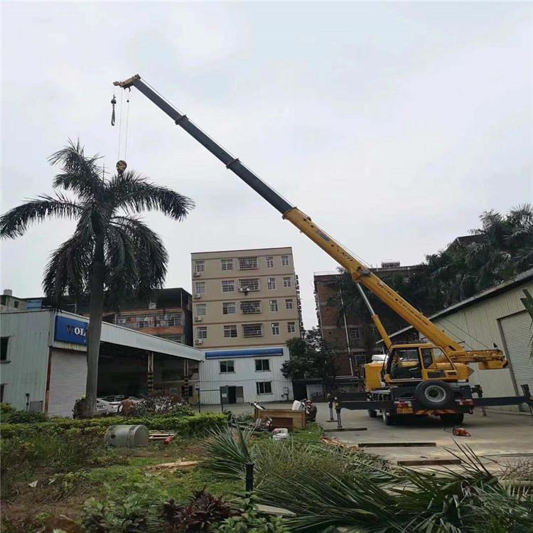 岳池12吨吊车出租一天的收费标准是什么