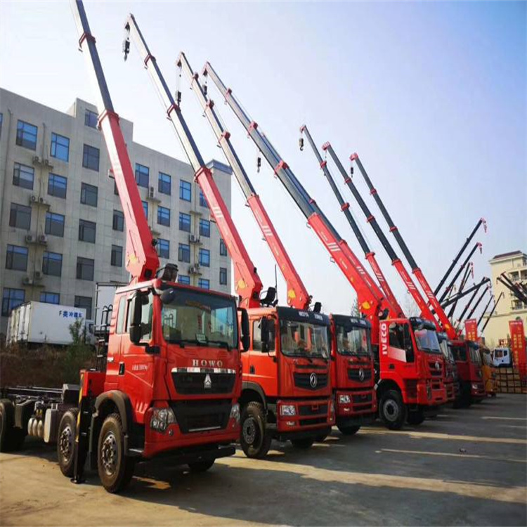 岳池租专业吊车电话