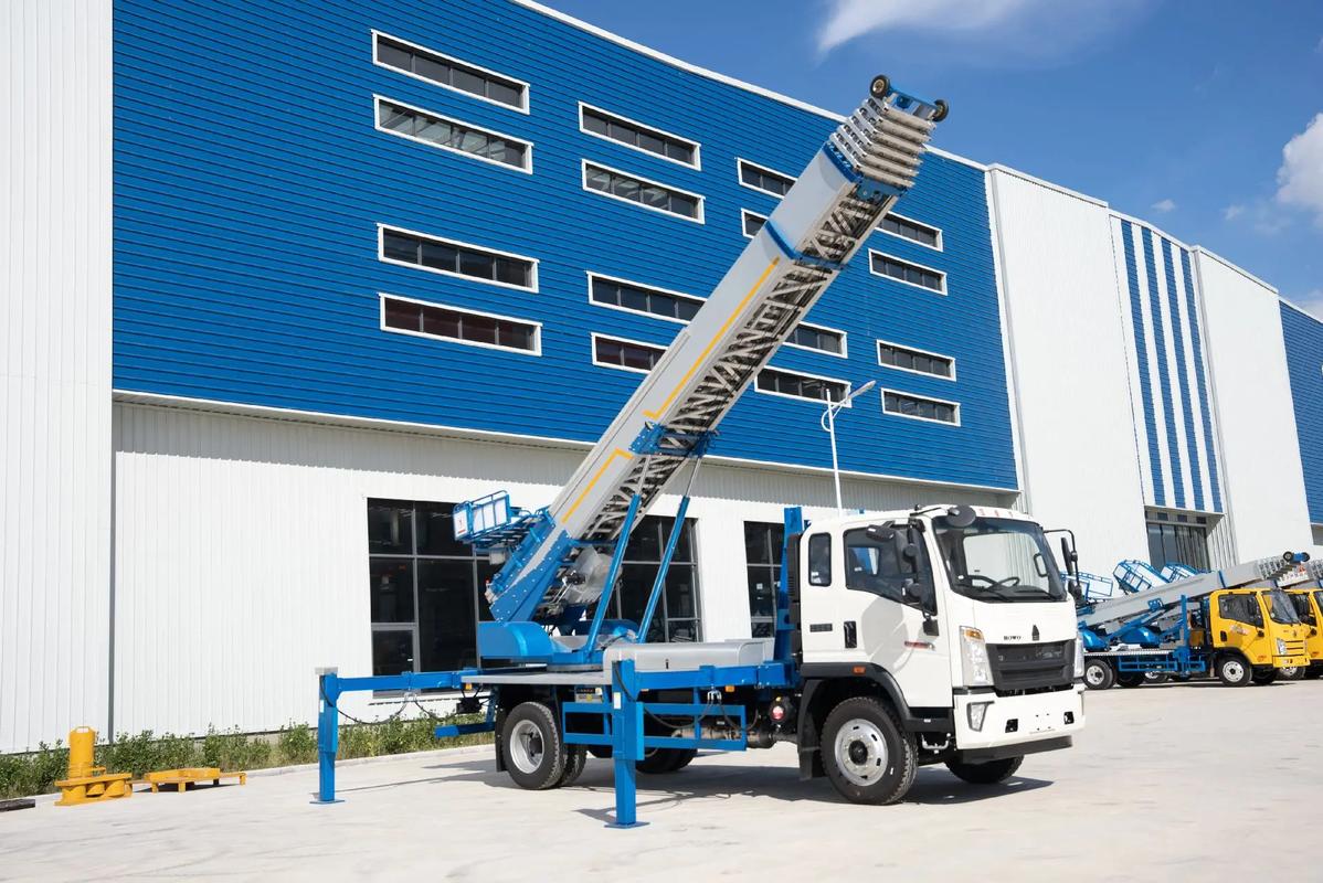 岳池小型云梯车上料车租赁多少钱