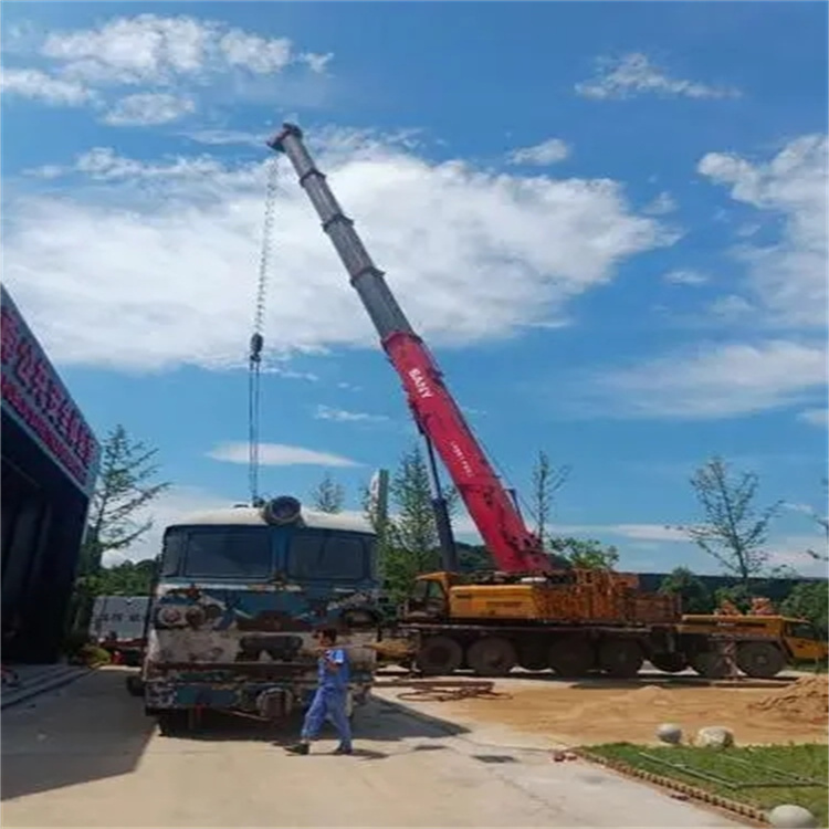 岳池吊车出租｜16吨汽车吊｜工地吊装/设备吊运｜灵活调度_专业团队